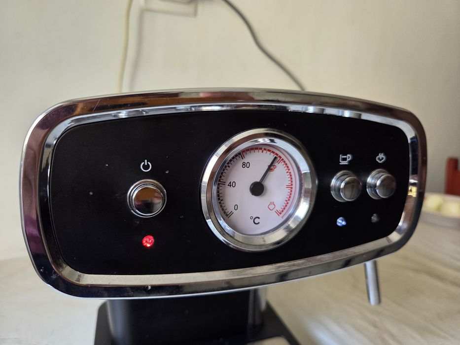 Espressor manual 1050w - accesorii complete