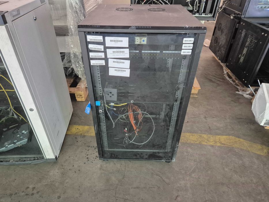 Метален комуникационен шкаф 20U, сървърна стойка, рак