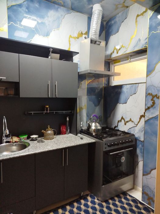 Ijaraga kvartira berilad Birlan sitin ruparayda 3 xona 1 etaj