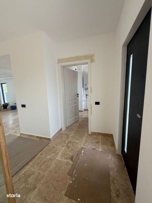 Vila Individuala/4 camere/Cartier Cristalului