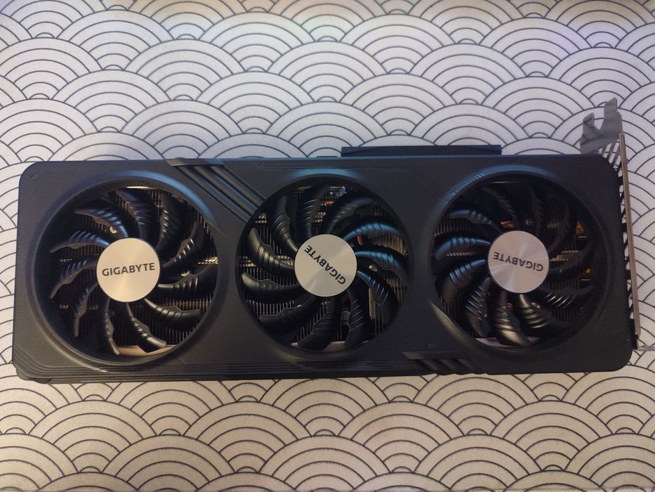 RTX 4060 8GB Gigabyte