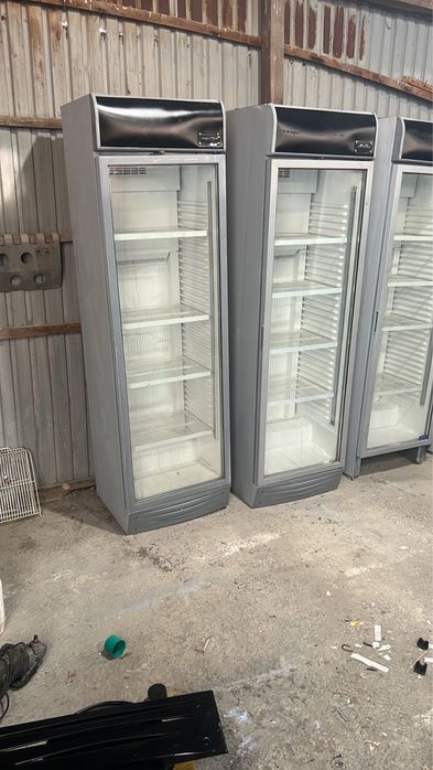 ВИТРИННЫЕ Холодильники оптом