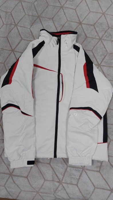 Якета  за ски  .