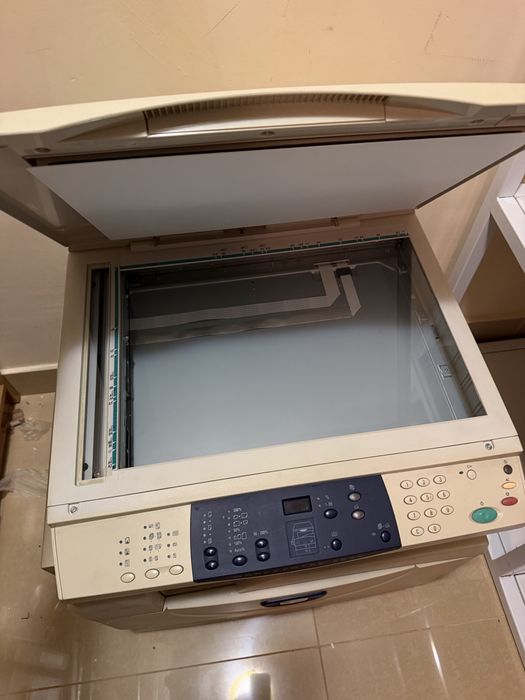 Принтер Xerox и мониторы samsung