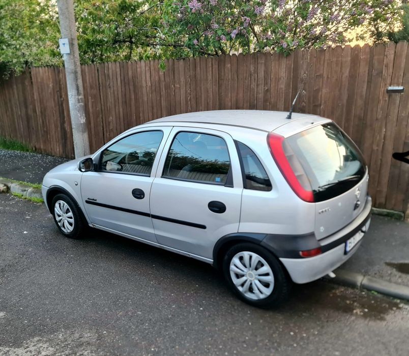 Opel corsa cC2001