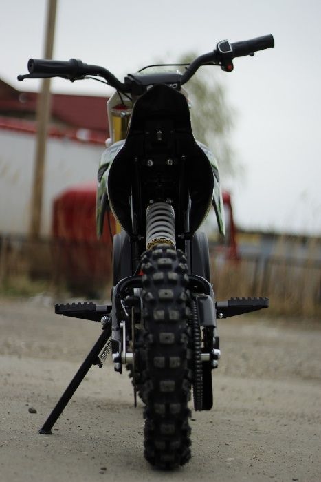 Motocicleta electrica Eco Tiger 1000W 36V 12/10 #Verde