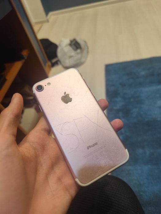 Айфон 7 на запчасти