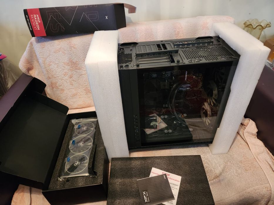 Игровой компьютер в комплекте новый