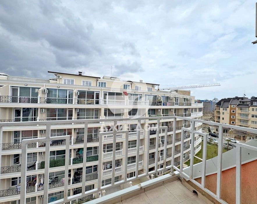 Продава се Едностаен апартамент в к.к. Слънчев бряг - 29 кв.м за 880 €/кв.м - Снимка #4