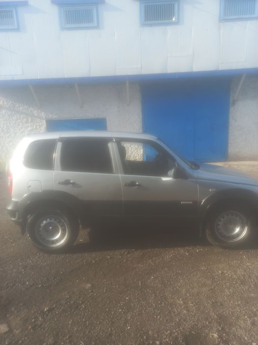 Продам нива шевроле