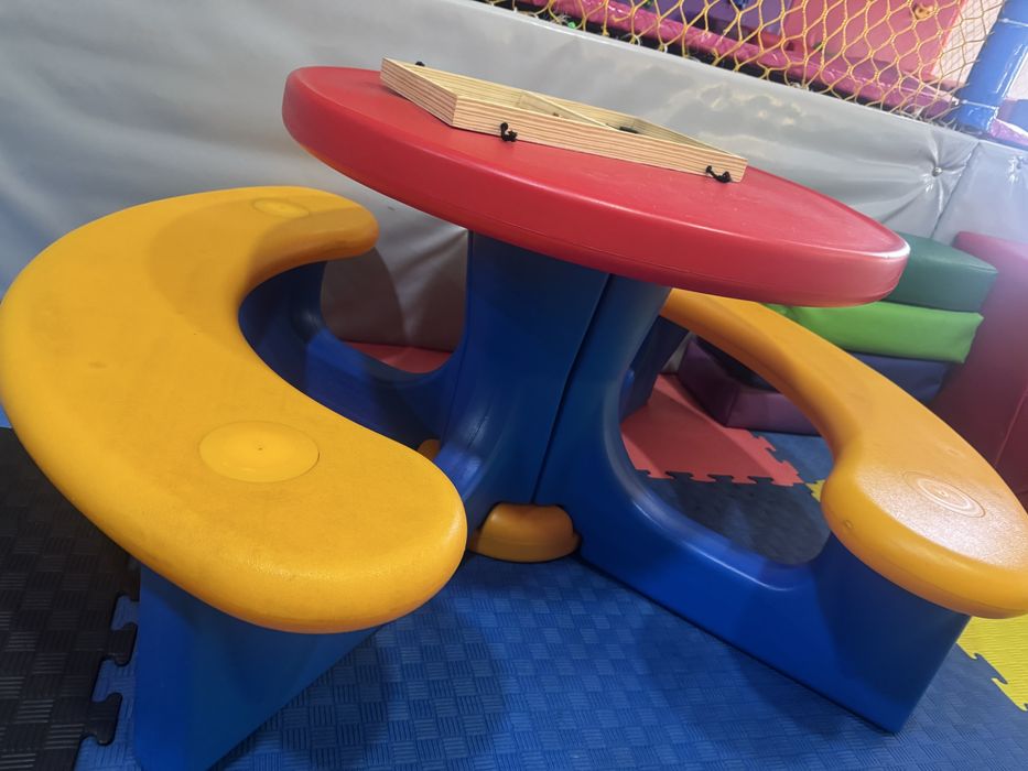 Столик детский игровой