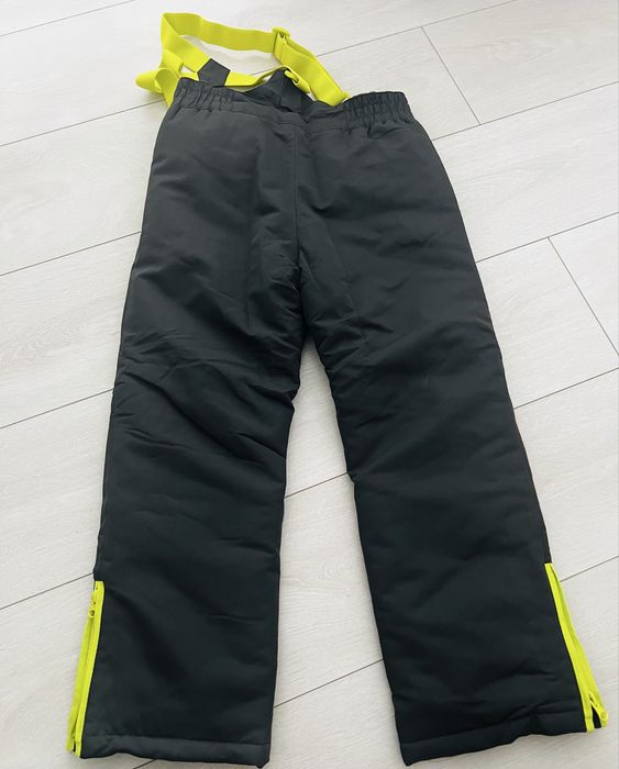 Pantaloni copii Ski/Zapada NOI 4-5 ani