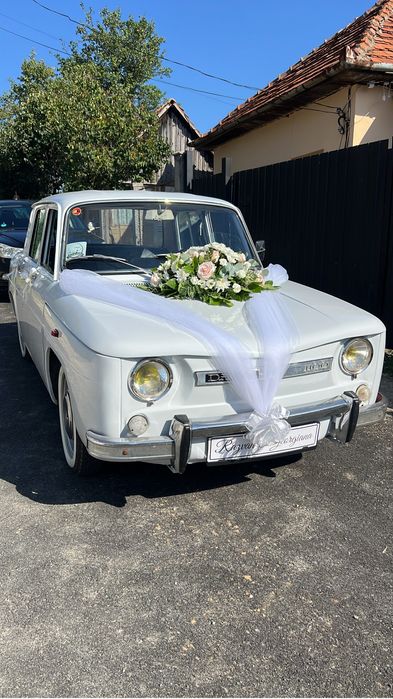 Închiriere mașini de epocă și clasice pentru evenimente