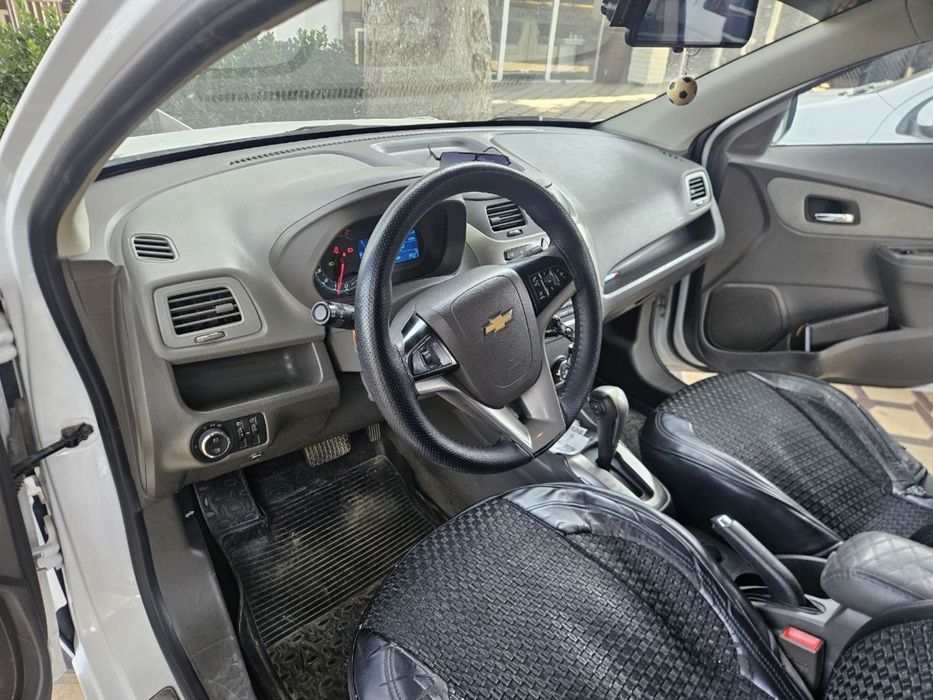 Chevrolet Cobalt LTZ автомат сотилади