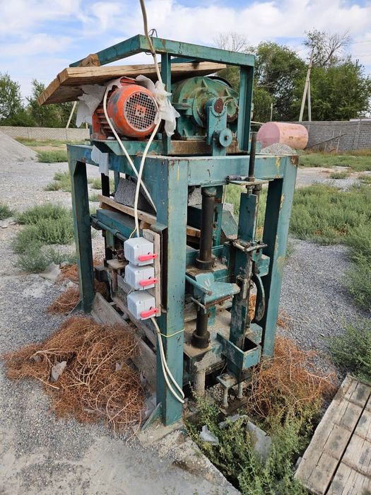 Шлакоблок станок и матрица