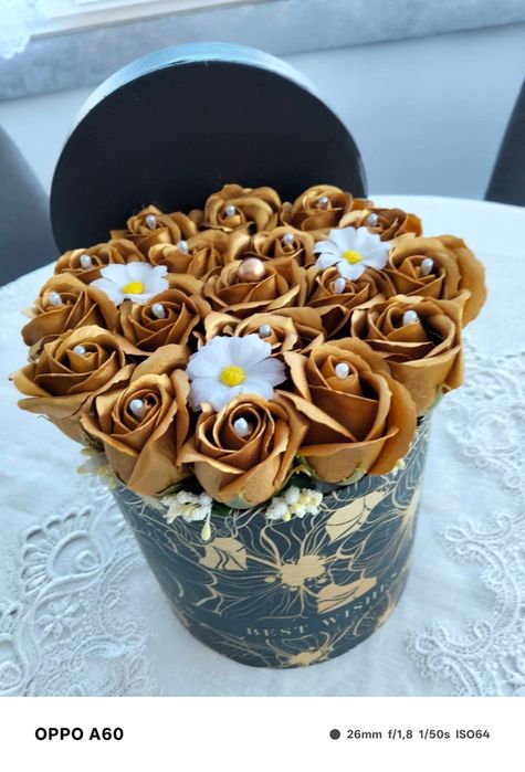 Aranjamente florale din săpun