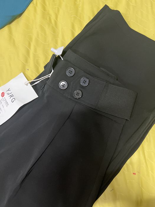 Продам брюки классика