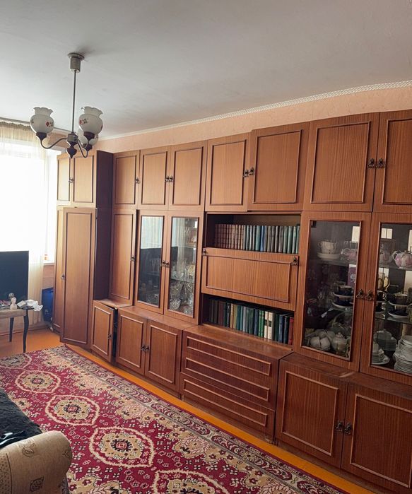 Продам стенку ручной работы