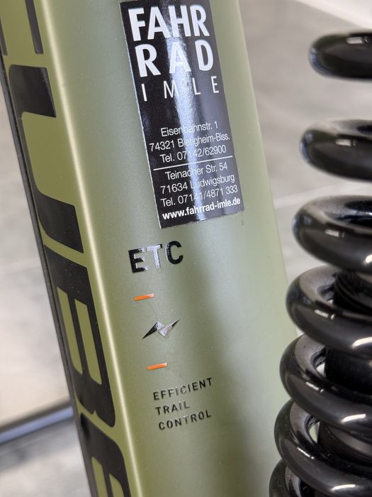 НОВ Велосипед за спускане Cube Two 15 HPC Carbon 29