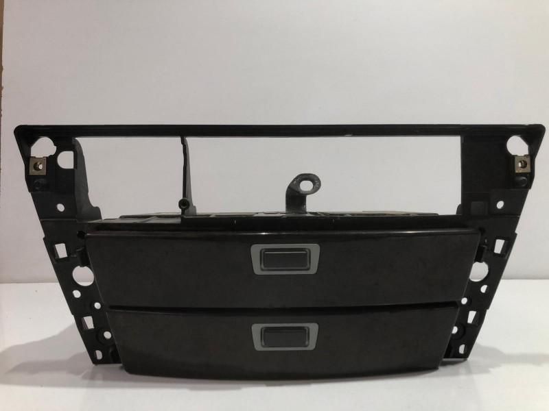 Sertar consola centrala BMW Seria 7 LCI facelift e65, e66 7032886
