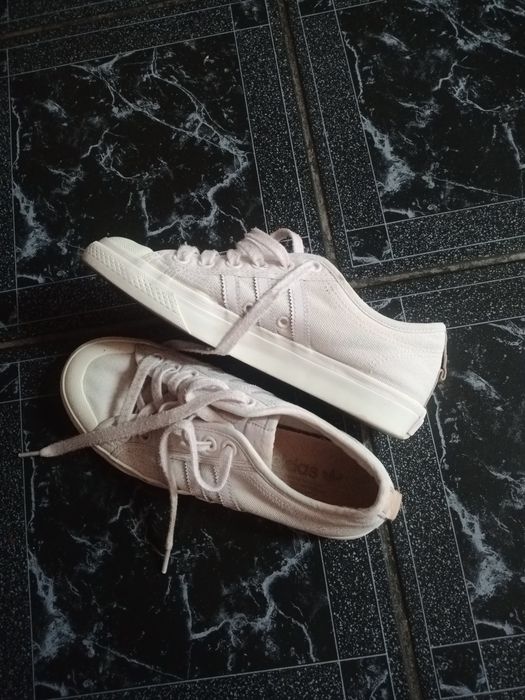 Teniși adidas Nr 38