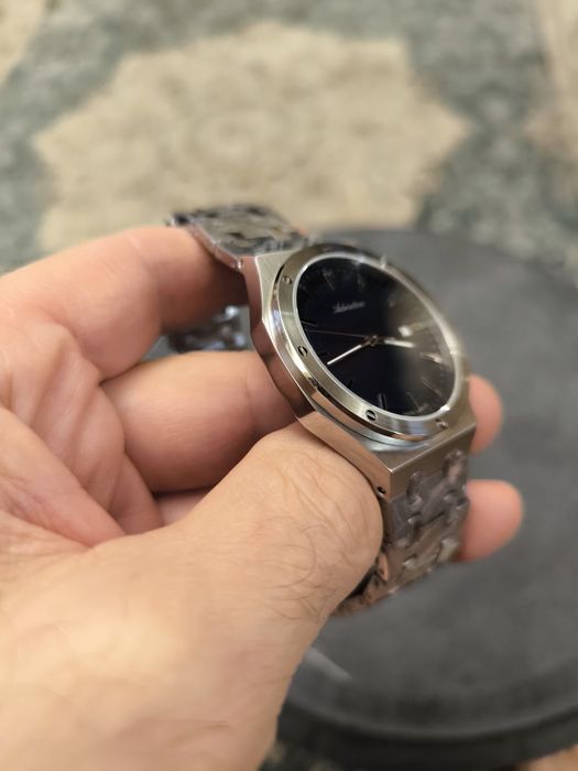 Наручные часы Adriatica Швейцария. Новые. Оригинал!