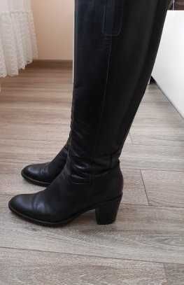 Ботуши от естествена кожа, номер 36 в перфектно състояние