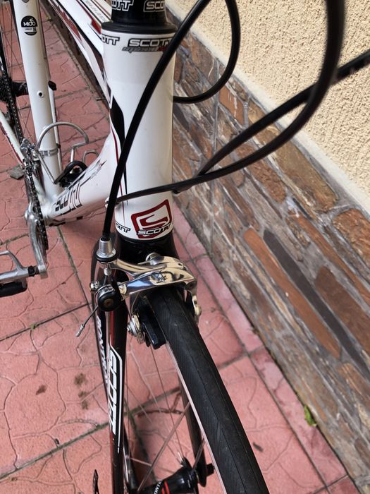 Bicicleta cursiera Scott