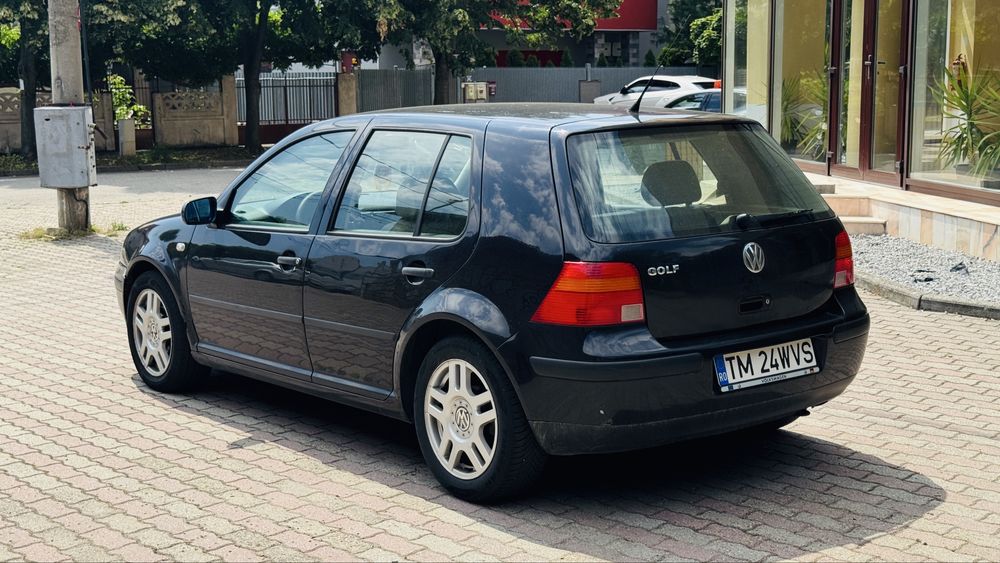 VOLKSWAGEN Golf 2002 — imagine 3