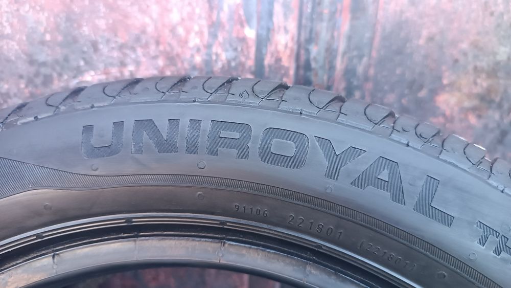 195/50/15 Uniroyal
