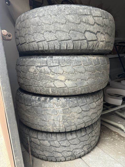 Продам Шины 265/70/17