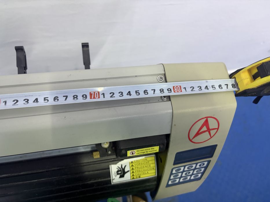 Продам режущий плоттер