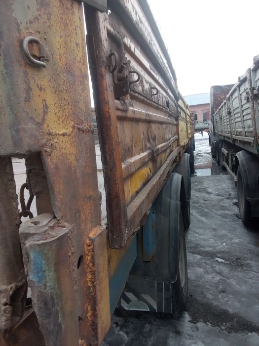 КамАЗ седельный тягач