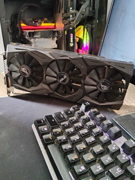 ASUS Strix GTX 1070 8GB – Garanție 30 zile