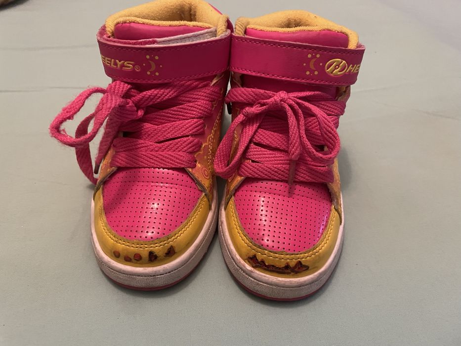 Role pentr fete. Marimea 31