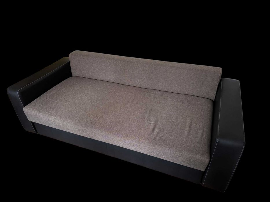 Canapea 2-3 locuri, modernă, material textil + piele ecologică, foarte confortabilă