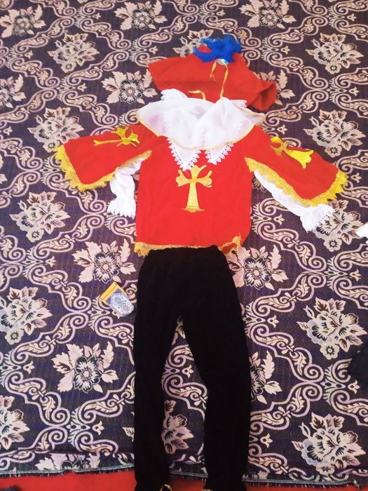 Жаңа жылдық киімдер