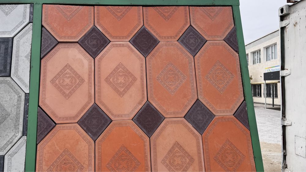 Брусчатка наличе в Актау