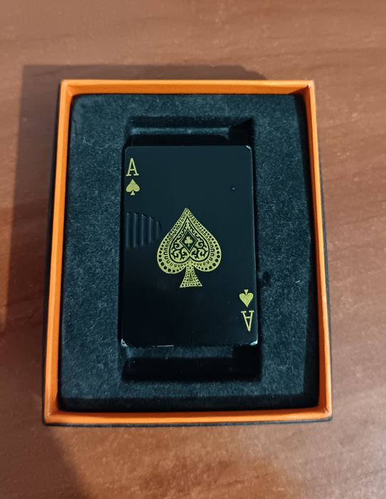 Bricheta cărți de joc