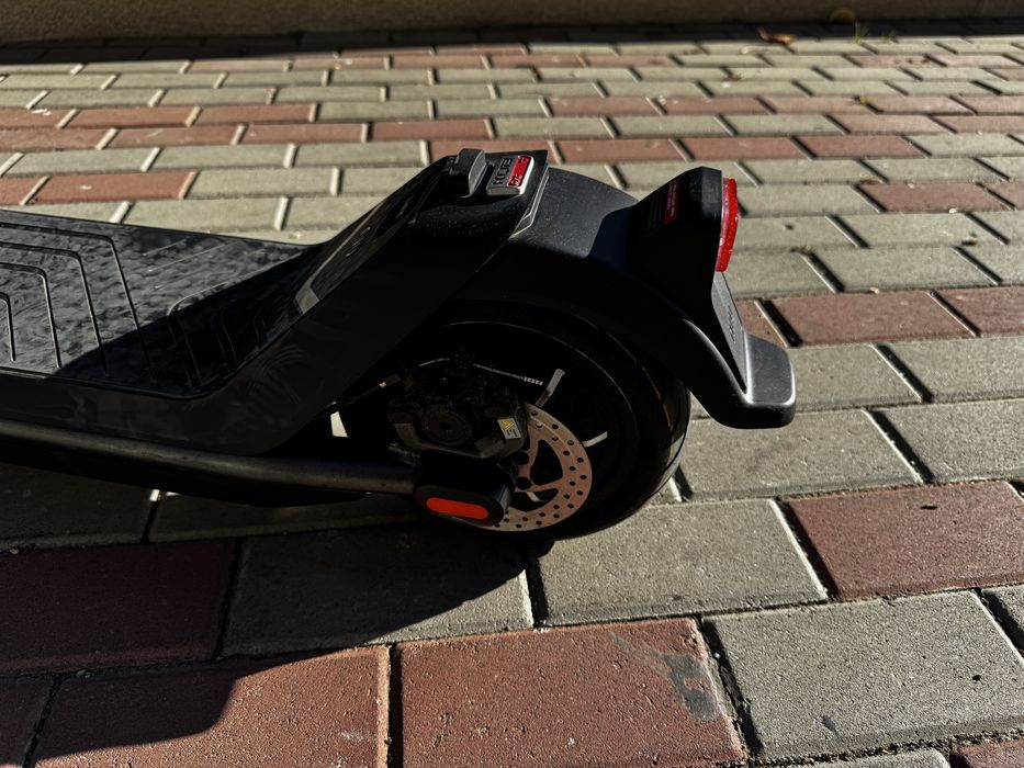 Trotineta Niu Kick Scooter KQBPro