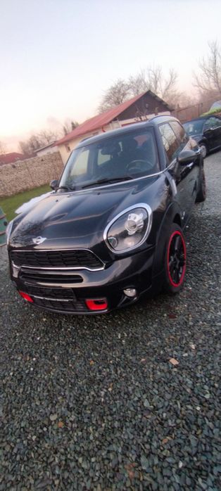 Mini S 4x4 i benina 1,6 TURBO  cu 184 CP  an 2012