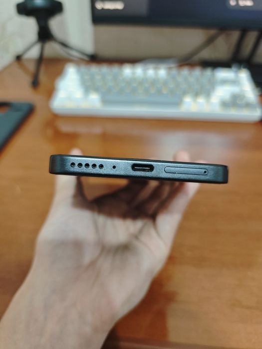 Redmi Note 13 8/128 - ideal, kar/dok bor