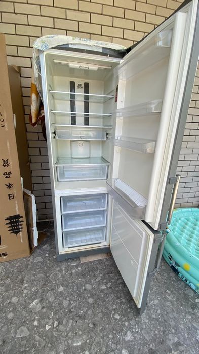 Продам холодильник