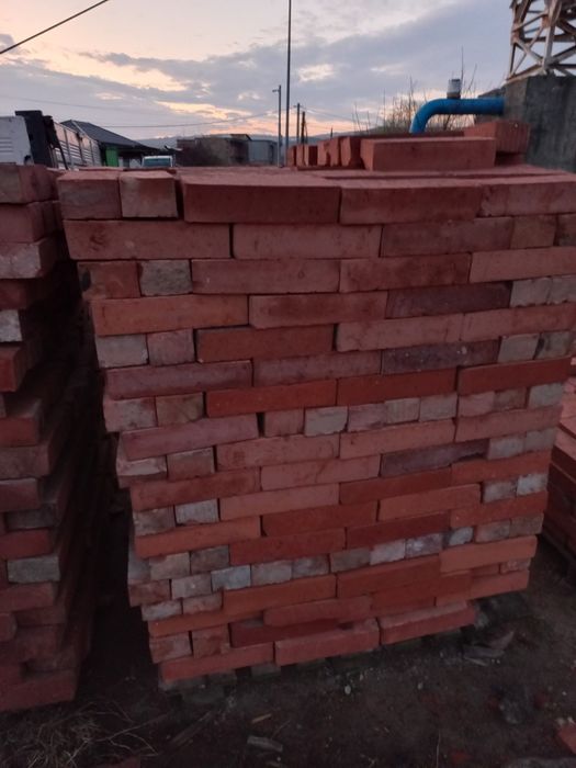 Caramida din demolari