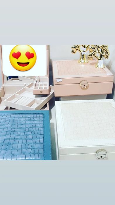 Шкатулки для украшений