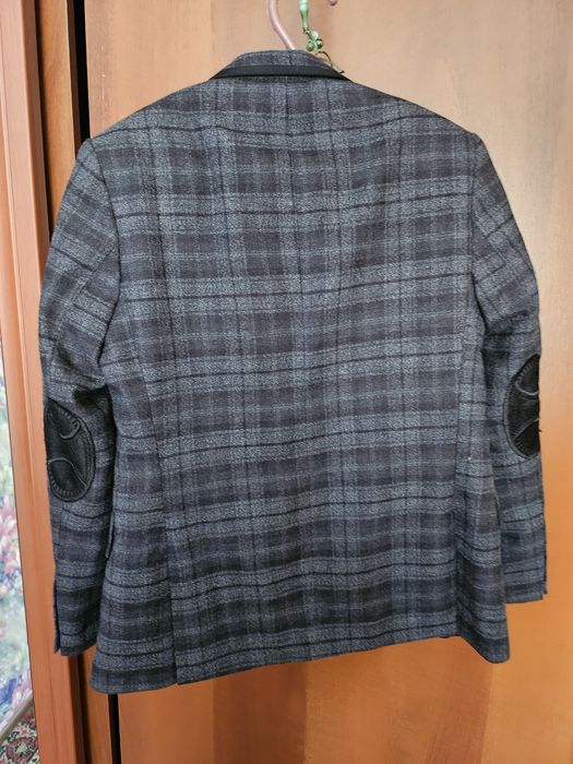 Продам детский пиджак