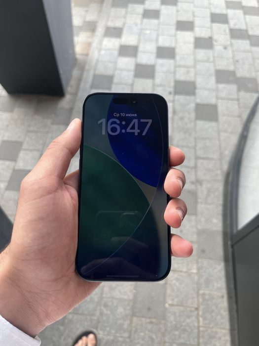 Продам Iphone 17 Pro 256gb E-sim