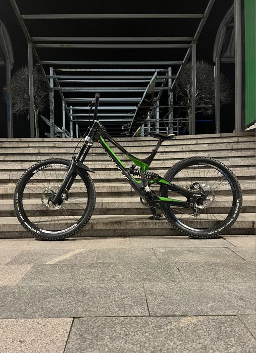 Specialized demo 8 2016 carbon