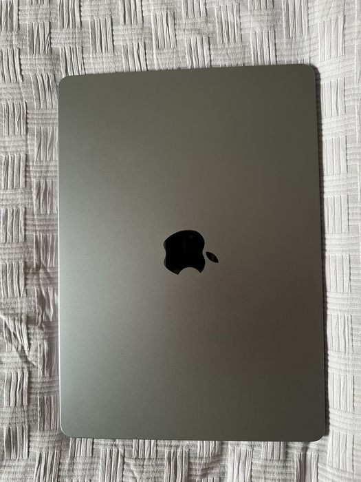 Macbook Air 13 2022