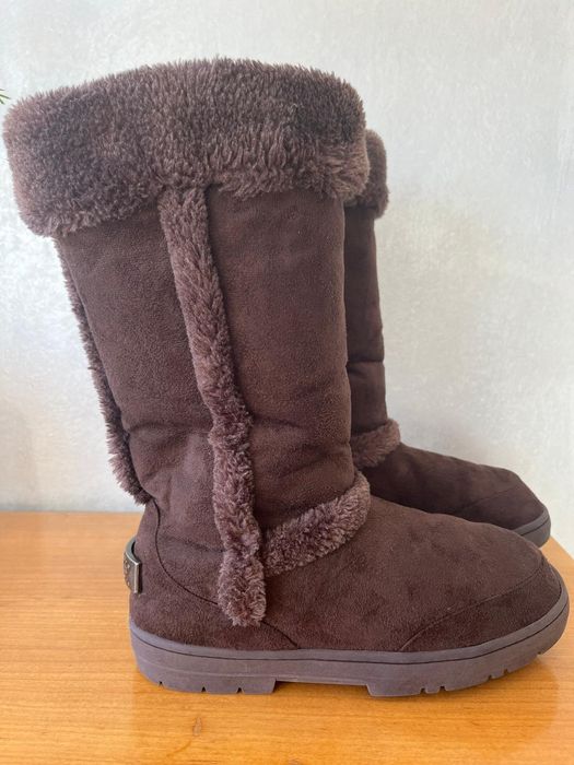 Cizme dama UGG marimea 38-38,5
